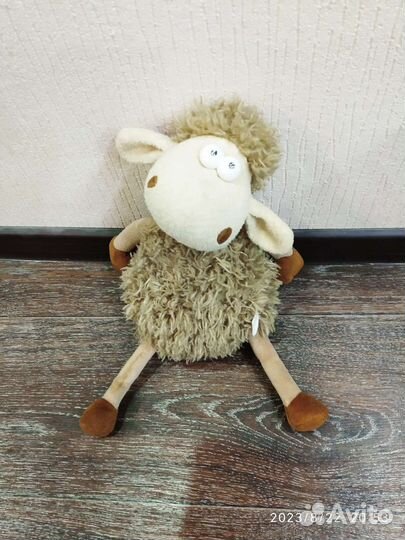 Мягкая игрушка Овечка Долли