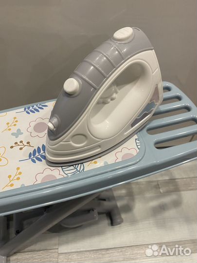 Гладильная доска и утюг Полесье