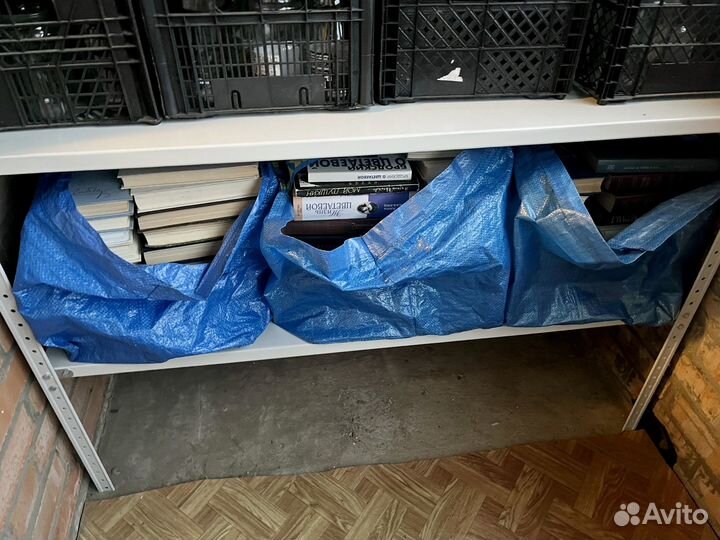 Худ. литература: более 500 книг