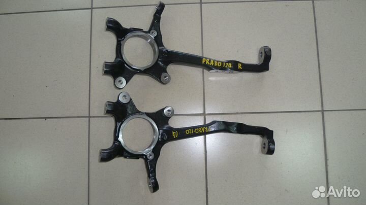 Кулак поворотный Lexus GX470