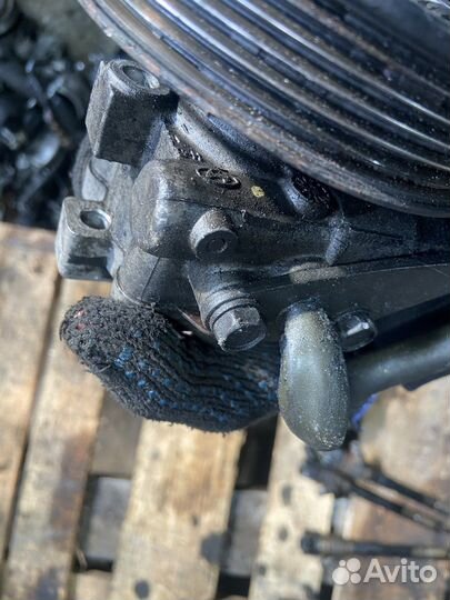 Насос гур 2.0 CRDi D4EA Hyundai Tucson 1 JM 04-10г