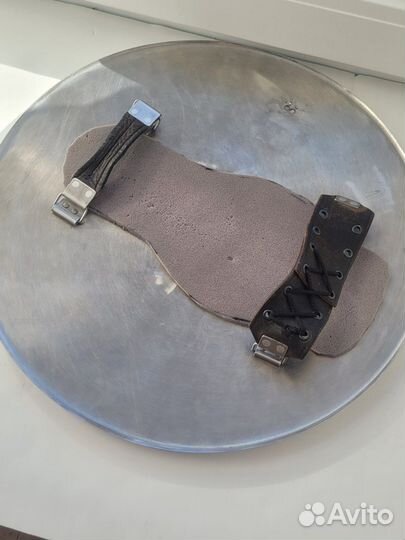 Щит Капитана Америки из металла