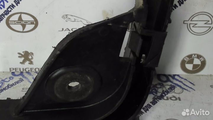 Кронштейн проводки Renault Sandero 2009-2014