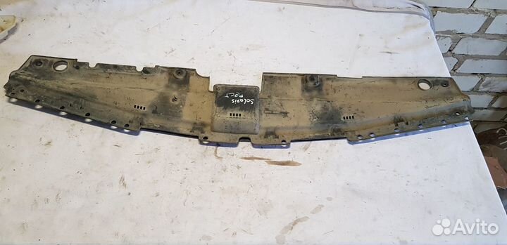 Hyundai Solaris Кожух замка капота рестал