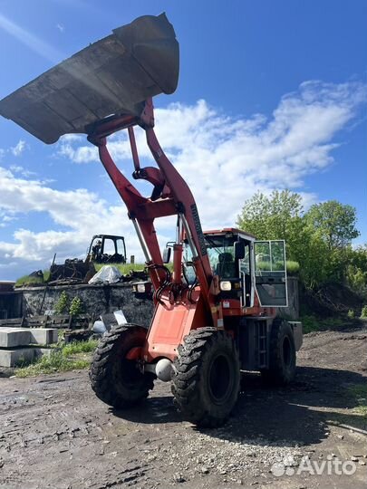 Фронтальный погрузчик XCMG LW300F, 2017