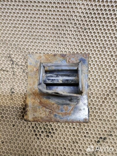 Кронштейн усилителя заднего бампера правый Chevrolet Lacetti хетчбэк