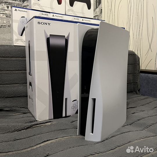 PlayStation 5 с дисководом CFI-1200A