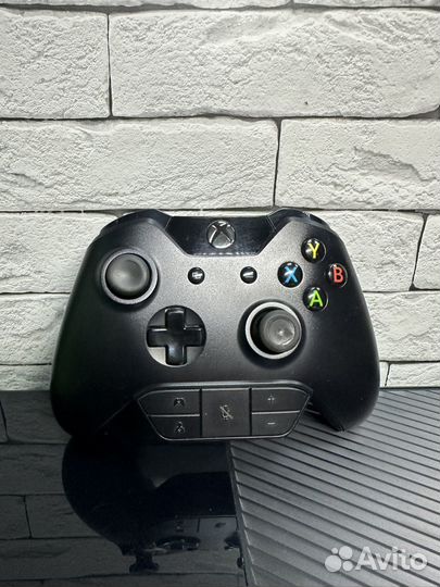 Игровая приставка xbox one 500gb с дисководом