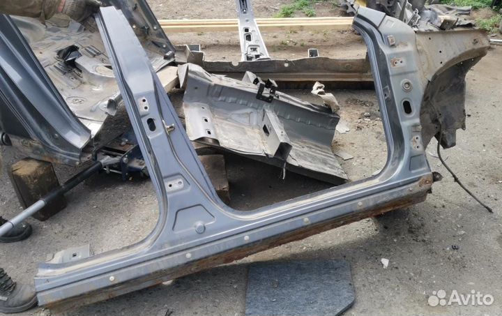 Пороги седан Geelly ес 7 Emgrand Джили Эмгранд