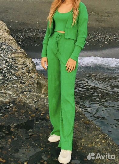 Дубленка костюм вельветовая шапка