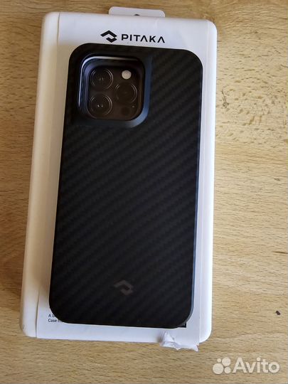 Чехол на iPhone 14 pro pitaka