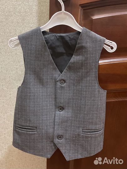 Жилет школьный для мальчика 30
