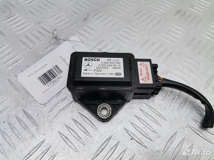Датчик ускорения Mercedes-Benz E-Класс W211/S211