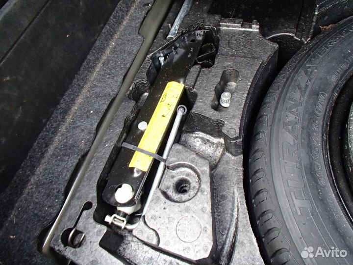 VW Passat B6 продается по запчастям (седан)