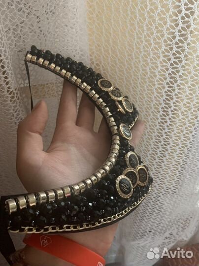 Кружевной воротник