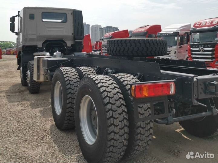 Hongyan CQ3406HV39D, 2024