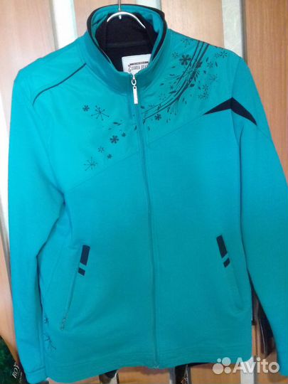 Спортивный костюм