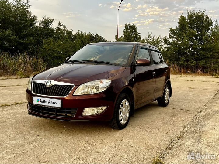 Skoda Fabia 1.6 AT, 2011, 109 000 км