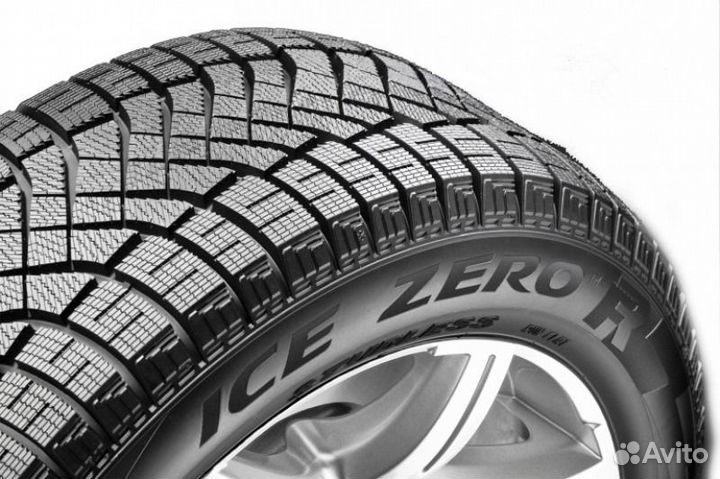 Pirelli Winter Sottozero 3 245/45 R19 V