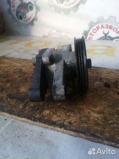 Насос гура Hyundai Elantra, 1.6L, 2.0L, G4ED, G4GC