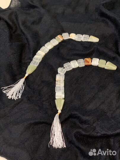 Четки, бусы дзи