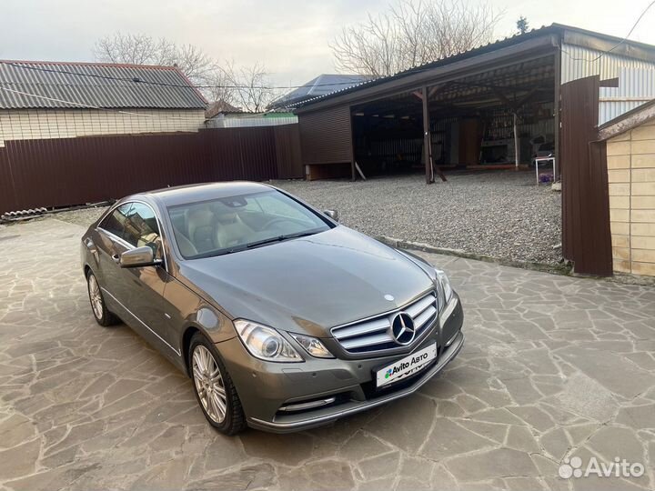 Mercedes-Benz E-класс 1.8 AT, 2011, 185 000 км