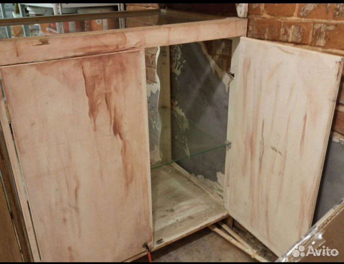 Тумба витрина стеклянная прилавок дерево