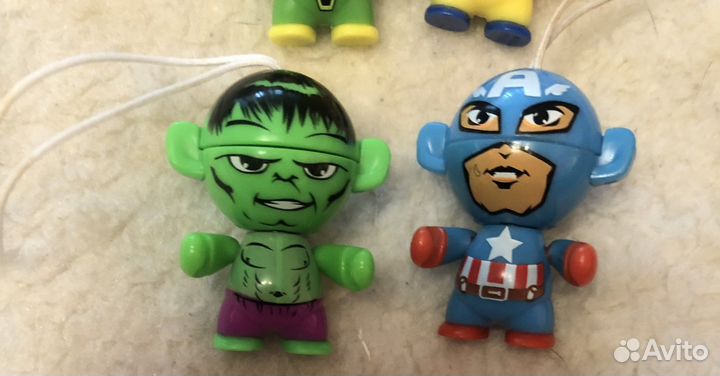 Киндер сюрприз Марвел