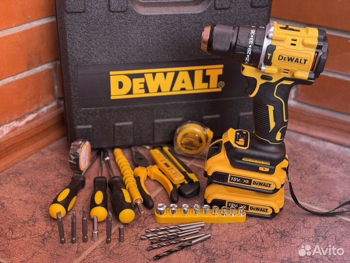 Шуруповерт dewalt Новые