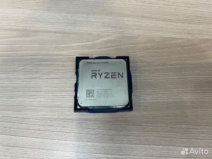Процессор Ryzen 3 1200 + AMD Wrath Stealth