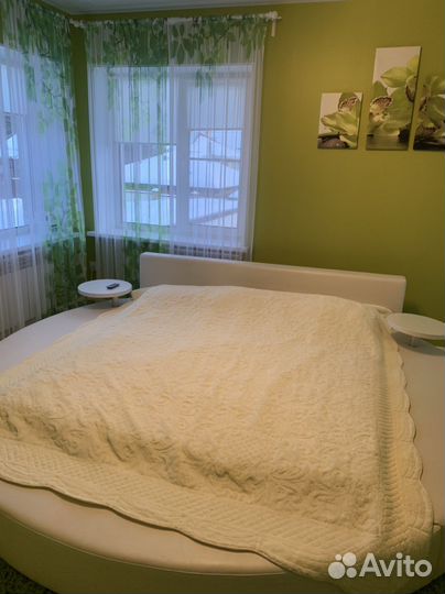 Круглая кровать