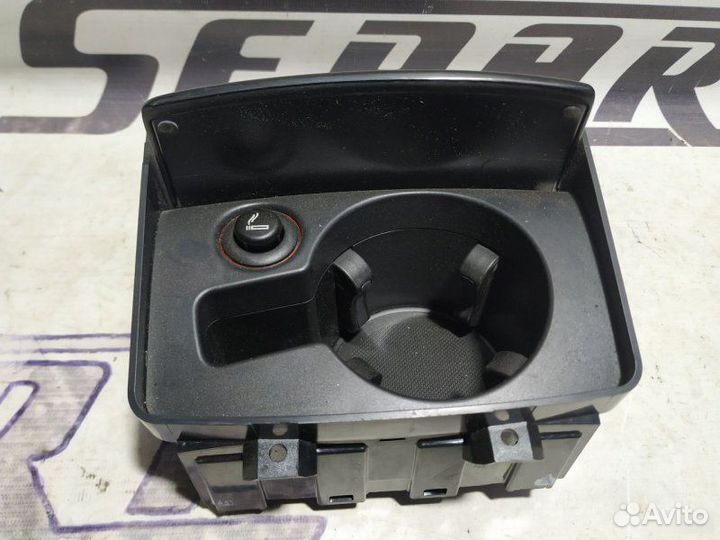 Пепельница Audi A6 С6 2008—2011