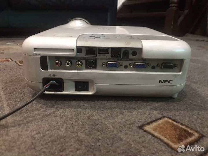 Проетор NeC lt265