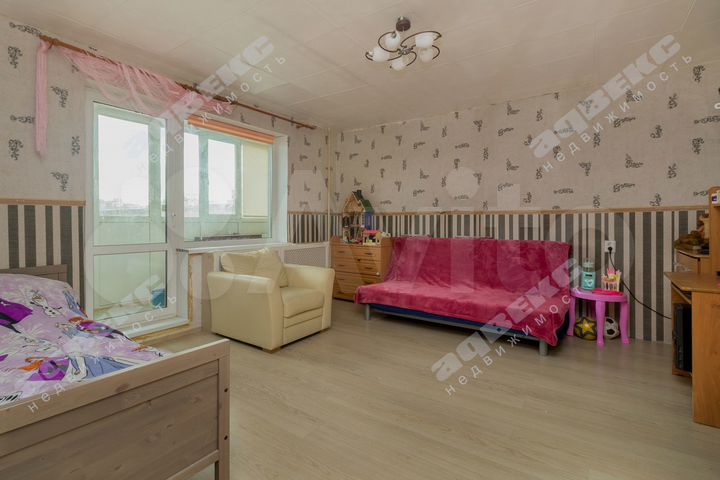 2-к. квартира, 54 м², 5/5 эт.