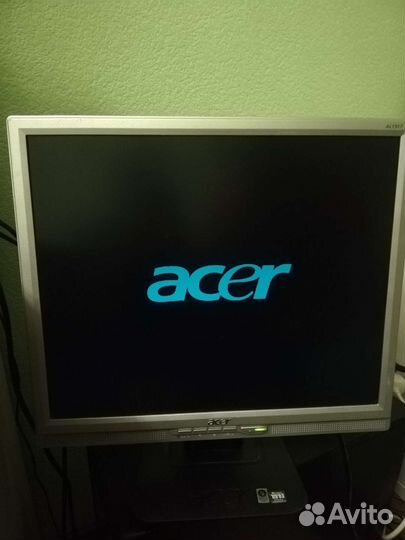 Монитор acer