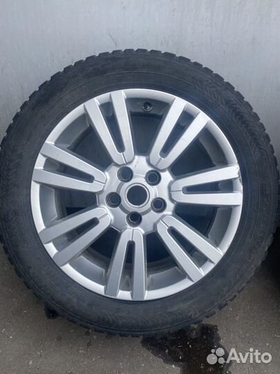 Nokian Tyres Hakkapeliitta 8 SUV 255/50 R19 107T