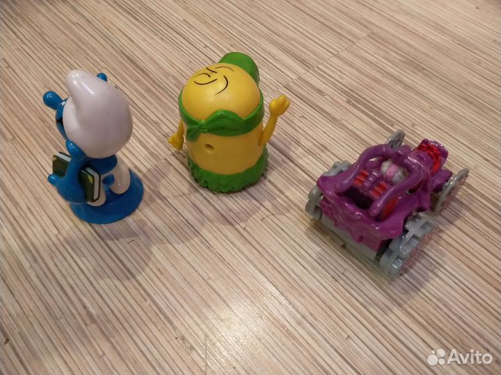 Миньон, Смурфик и машинка