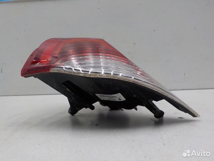 Фонарь задний правый наружный Peugeot 3008 2010