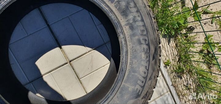 Bridgestone Blizzak DM-V2 285/60 R18 100U