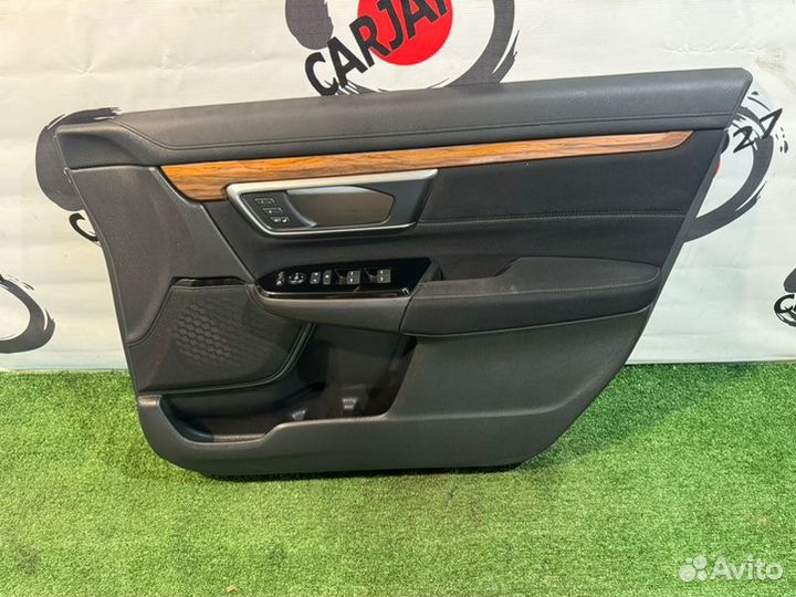 Обшивка двери передняя правая Honda Cr-V RT6 LFB