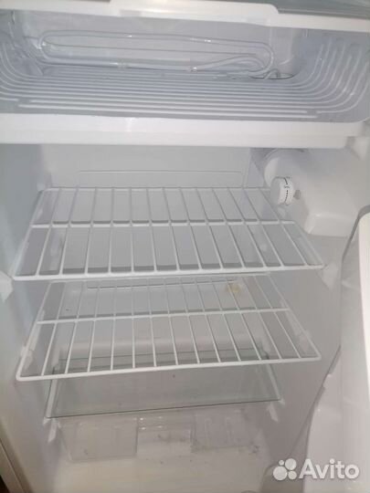 Холодильник на запчасти