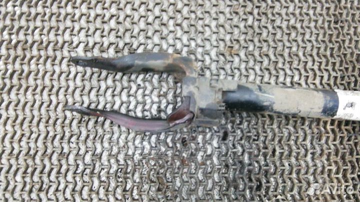 Стойка передняя Mercedes-Benz M-Class W164 (2005–2