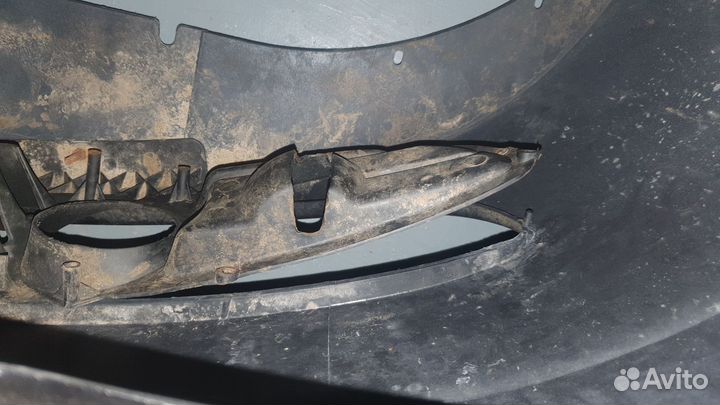 Передний бампер priora