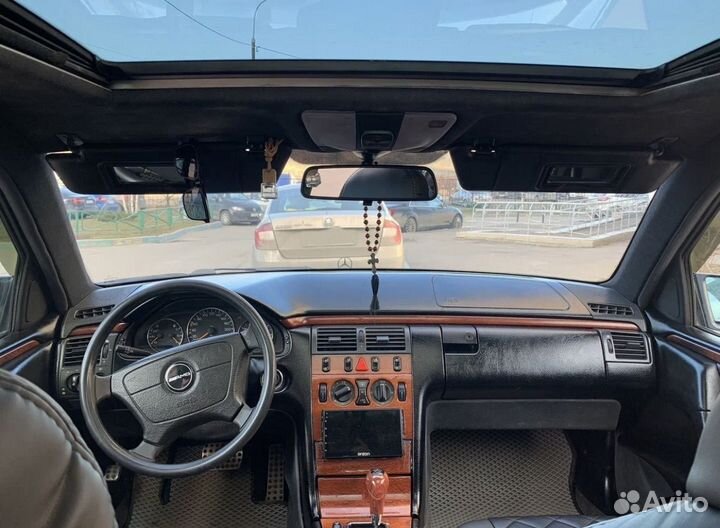 Mercedes-Benz E-класс 2.0 AT, 1998, 380 000 км