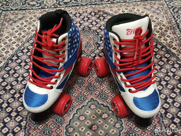 Роликовые, четырехколесные, детские коньки. Новые