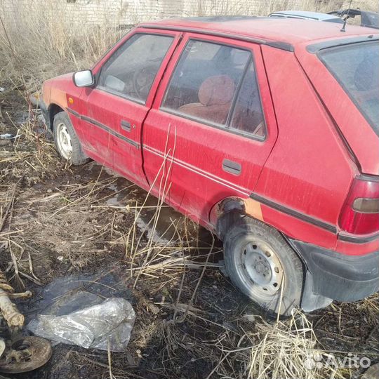 Разборка Шкода Фелиция skoda felicia по запчастям