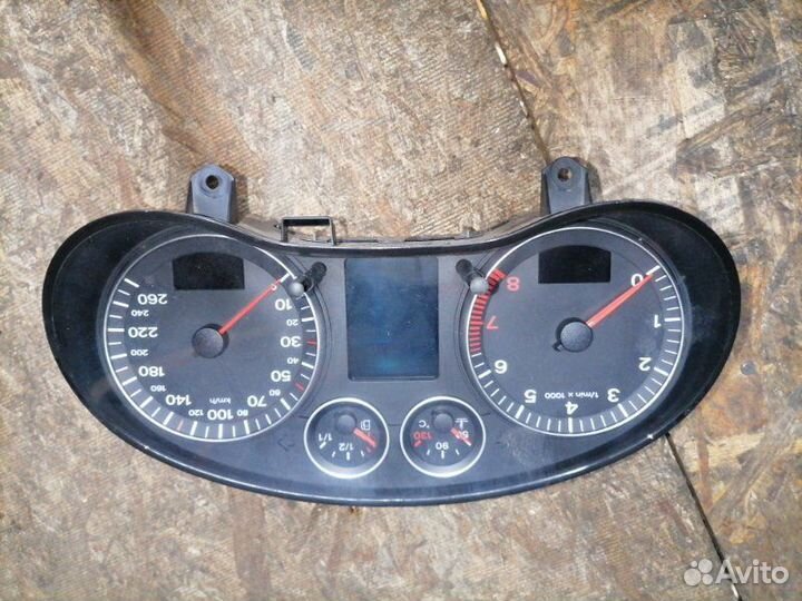 Щиток приборов Audi A3 8P 2 2007