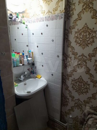 2-к. квартира, 60 м², 1/2 эт.