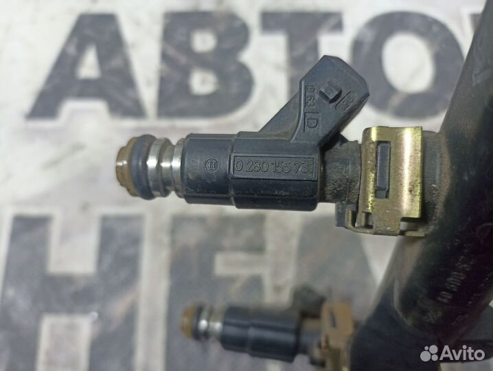 Форсунка топливная Volkswagen Golf 3