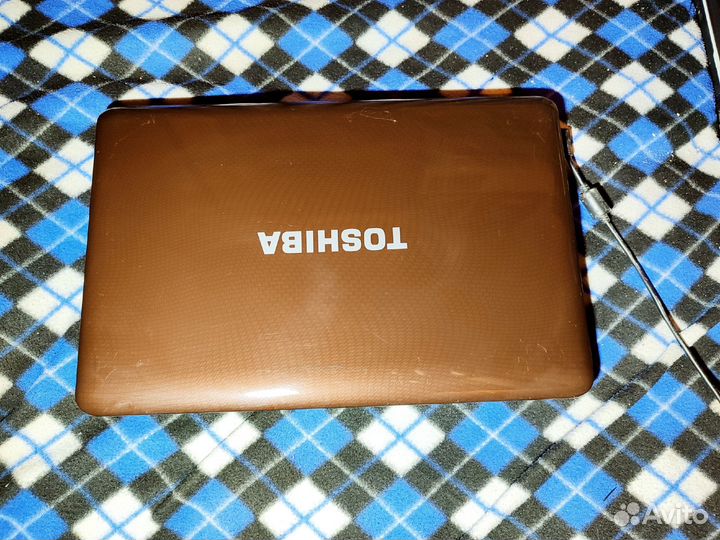 Ноутбук Toshiba для дома работы и игр